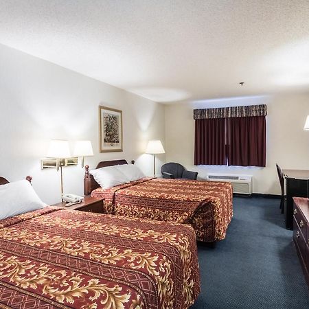Quality Express Inn & Suites Mineral Wells Eksteriør bilde