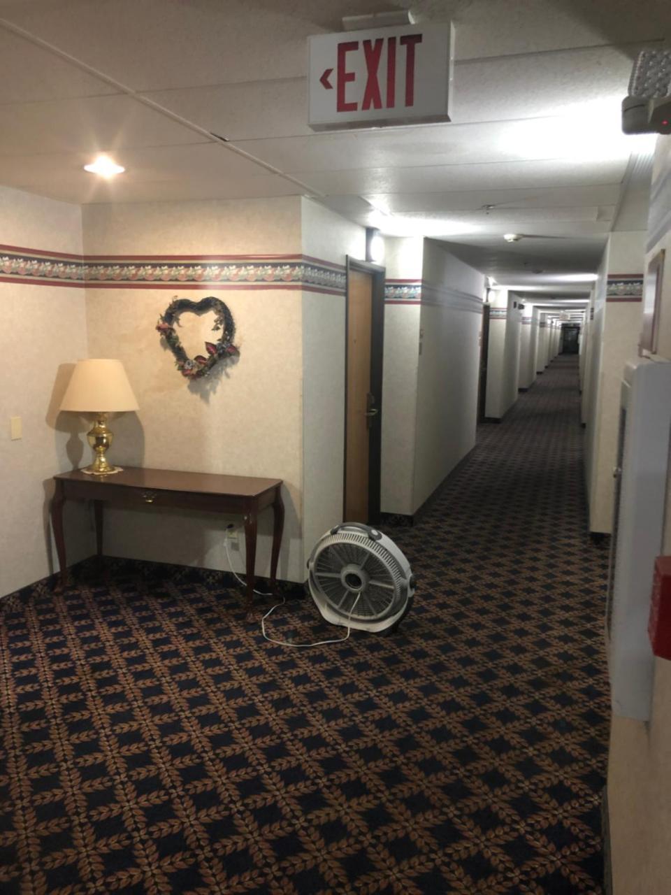Quality Express Inn & Suites Mineral Wells Eksteriør bilde